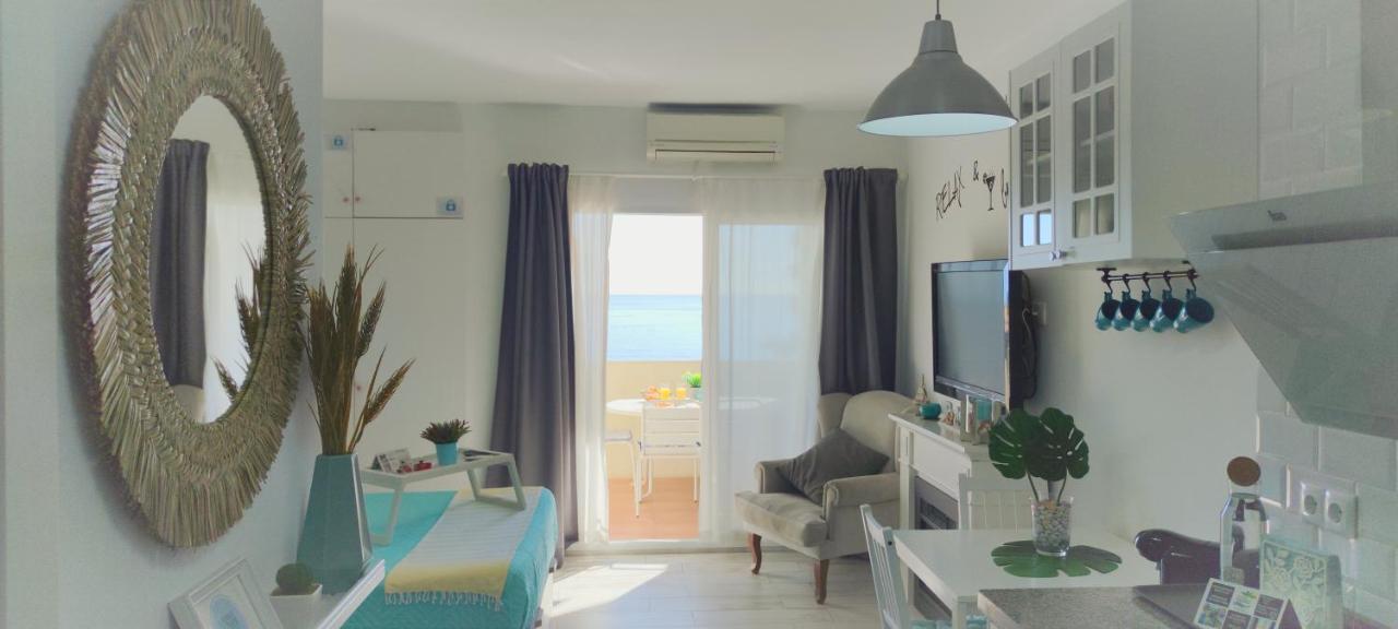 El Estudio De La Playa Benalbeach Holidays Deluxe Benalmadena Ngoại thất bức ảnh