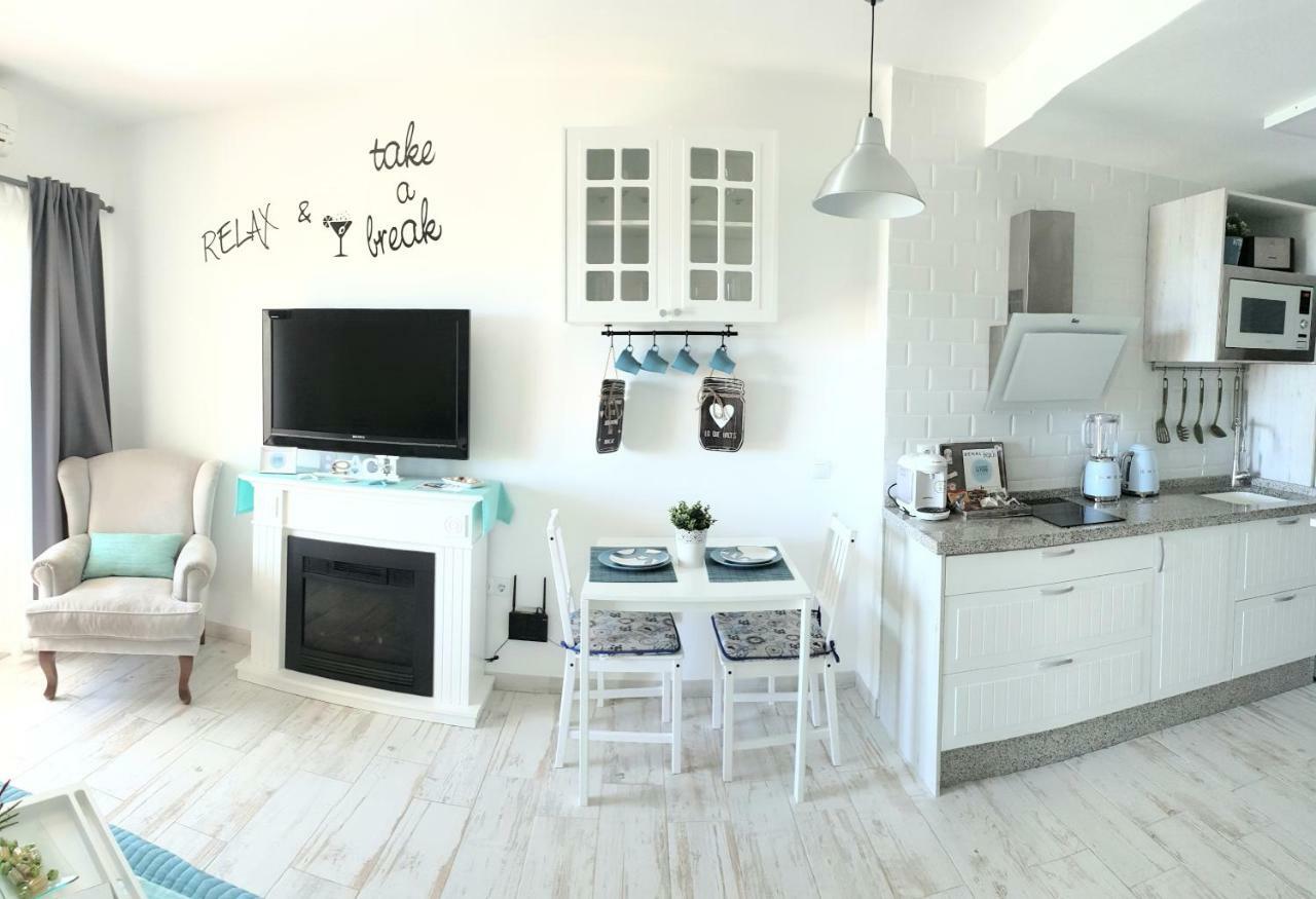El Estudio De La Playa Benalbeach Holidays Deluxe Benalmadena Ngoại thất bức ảnh