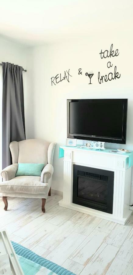 El Estudio De La Playa Benalbeach Holidays Deluxe Benalmadena Ngoại thất bức ảnh